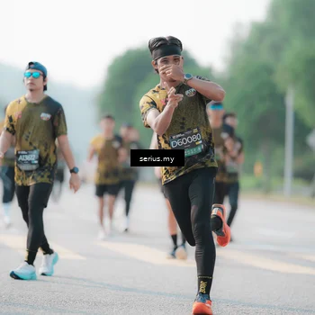Runner Photo 6412041