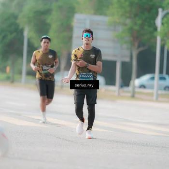 Runner Photo 6412134