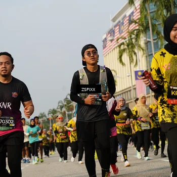 Runner Photo 6412135