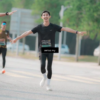 Runner Photo 6412143