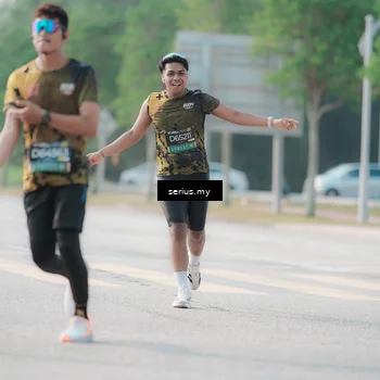Runner Photo 6412150