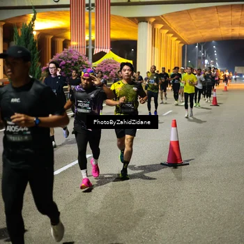 Runner Photo 6412167