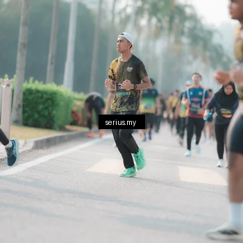 Runner Photo 6412168