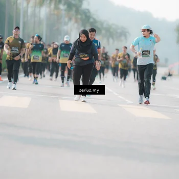 Runner Photo 6412188