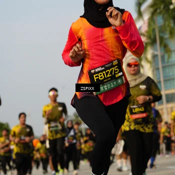 Runner Photo 6412225