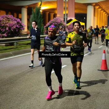 Runner Photo 6412231
