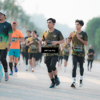 Runner Photo 6412248