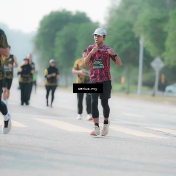 Runner Photo 6412259