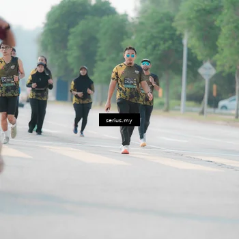 Runner Photo 6412268