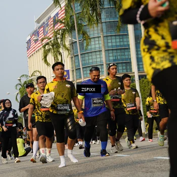 Runner Photo 6412272
