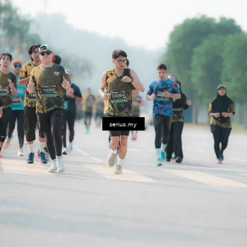 Runner Photo 6412283