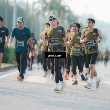 Runner Photo 6412299