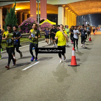 Runner Photo 6412322