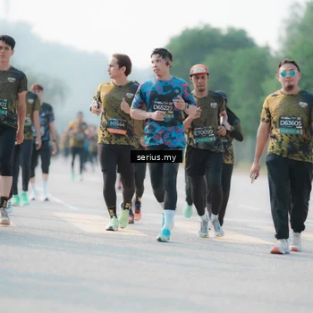 Runner Photo 6412327