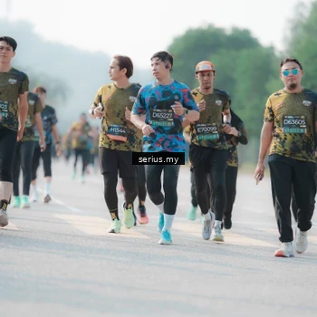 Runner Photo 6412329