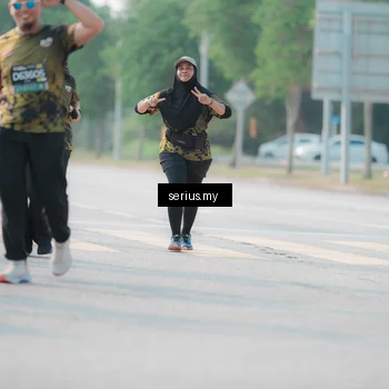 Runner Photo 6412360
