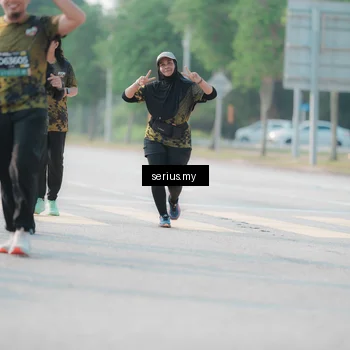 Runner Photo 6412362