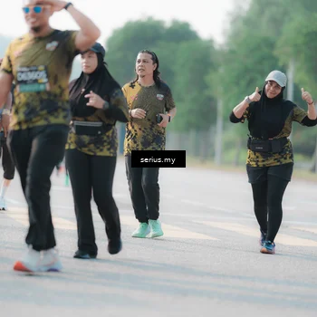 Runner Photo 6412367