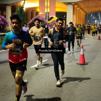 Runner Photo 6412370