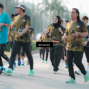 Runner Photo 6412410