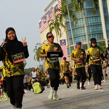 Runner Photo 6412417