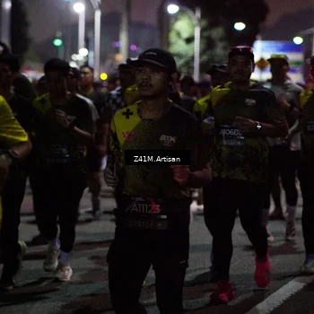 Runner Photo 6412427