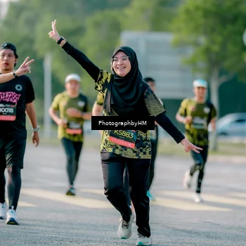 Runner Photo 6412432