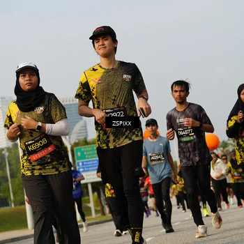 Runner Photo 6412439