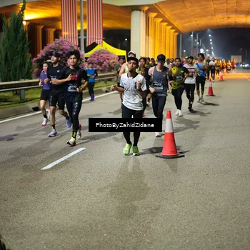 Runner Photo 6412446