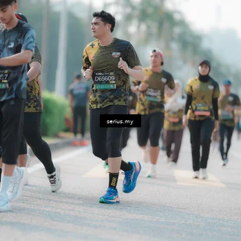 Runner Photo 6412457