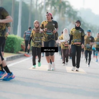 Runner Photo 6412458