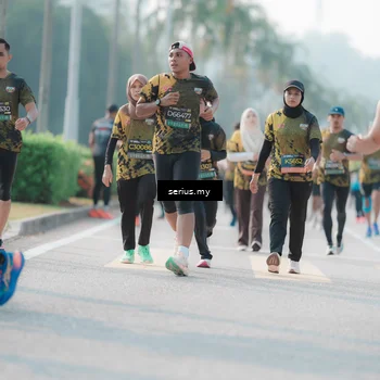 Runner Photo 6412461