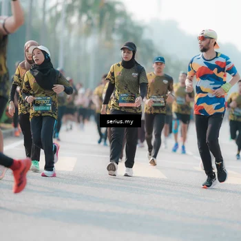 Runner Photo 6412469