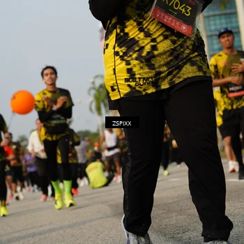 Runner Photo 6412510