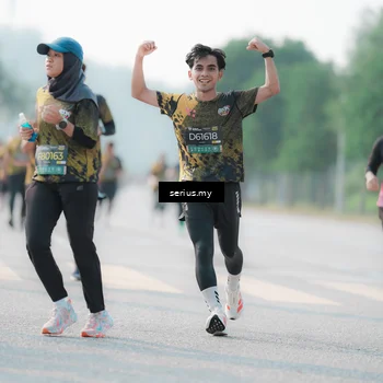 Runner Photo 6412521