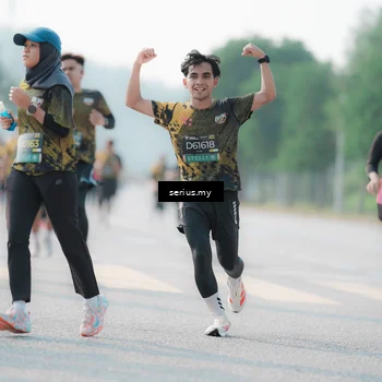 Runner Photo 6412522
