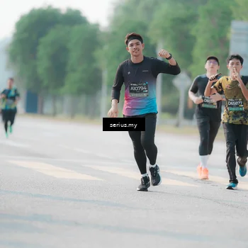 Runner Photo 6412526
