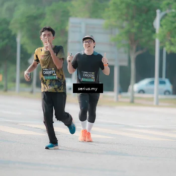 Runner Photo 6412540