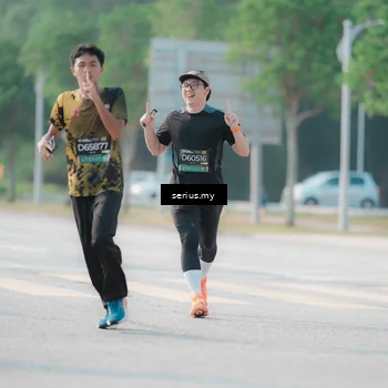 Runner Photo 6412548