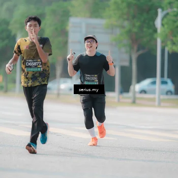 Runner Photo 6412553