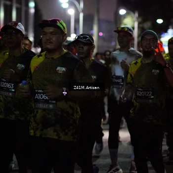 Runner Photo 6412554