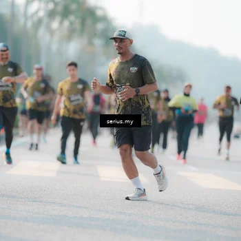 Runner Photo 6412559
