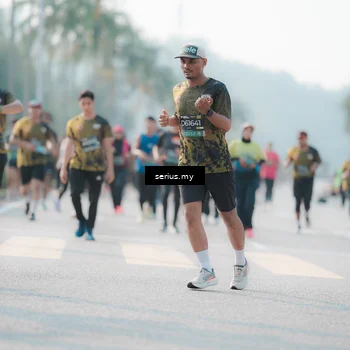 Runner Photo 6412560