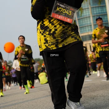Runner Photo 6412565