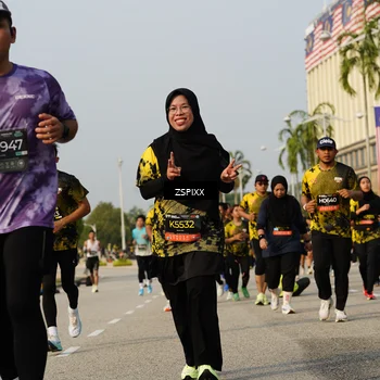 Runner Photo 6412567