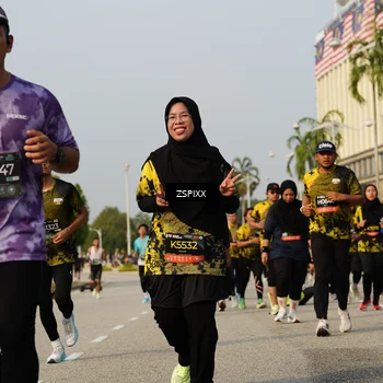 Runner Photo 6412570