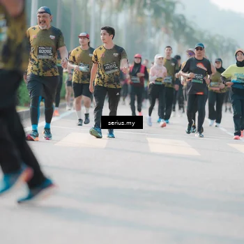 Runner Photo 6412572