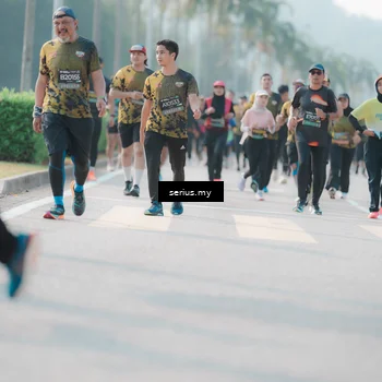 Runner Photo 6412579