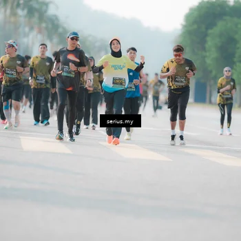 Runner Photo 6412588