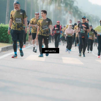 Runner Photo 6412590